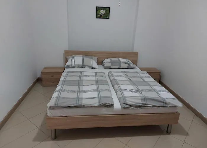Dora Apartment